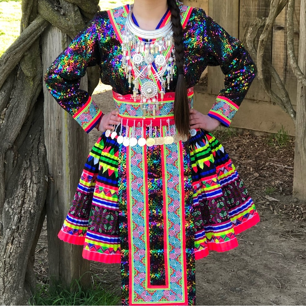 Size 38 bust Hmong outfit